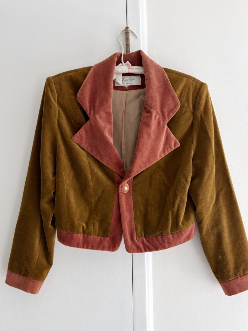 Vintage velvet cropped jacket
